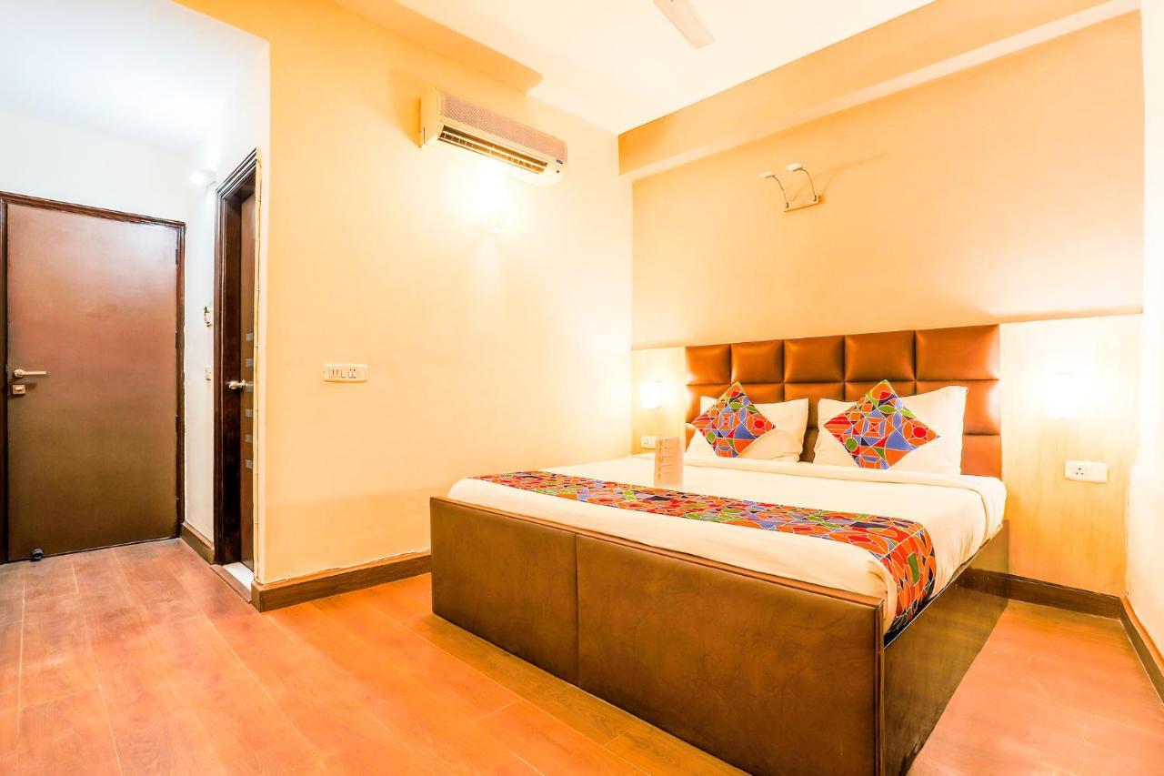 Fabhotel Conclave Boutique New Delhi Exterior foto